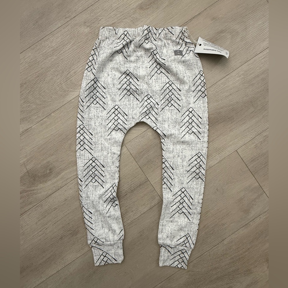 Harem-Style Joggers – Size 4T (NWT) - Picture 3 of 4